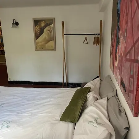 Tricia Bed & Breakfast *