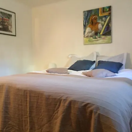 Tricia Bed & Breakfast *