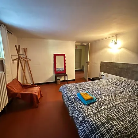 Tricia Oda ve Kahvaltı