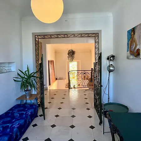 Bed & Breakfast Tricia Cannes